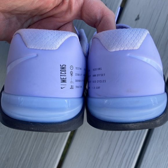 Nike women’s Metcon 5 size 11. Lavender - Picture 4 of 16